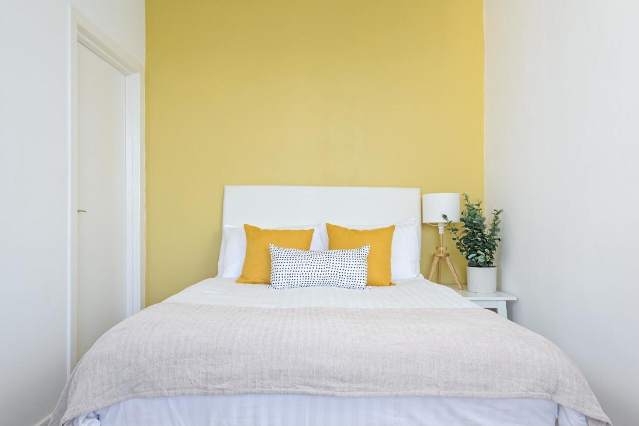 The West Bow View Apartment エディンバラ エクステリア 写真