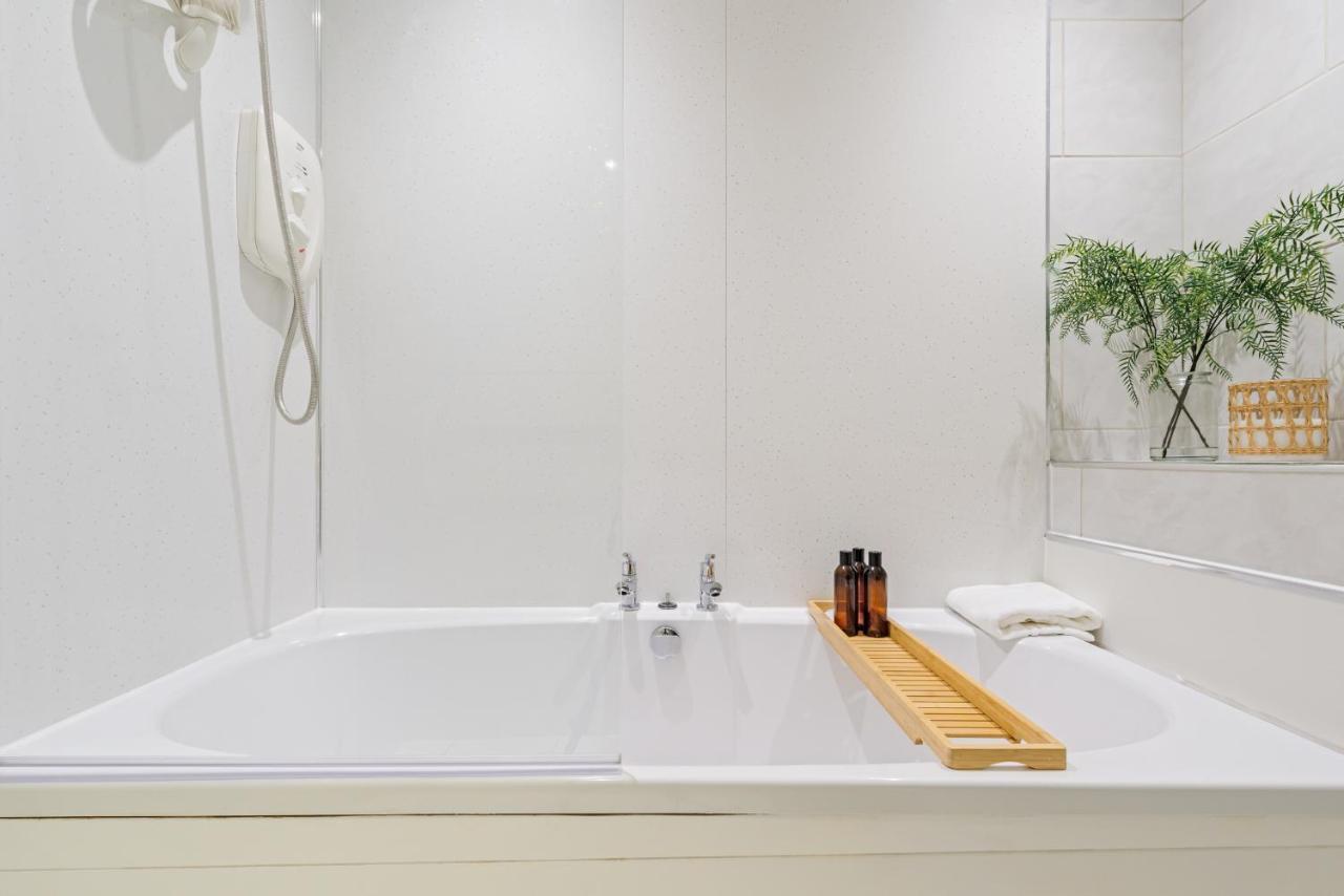 The West Bow View Apartment エディンバラ エクステリア 写真